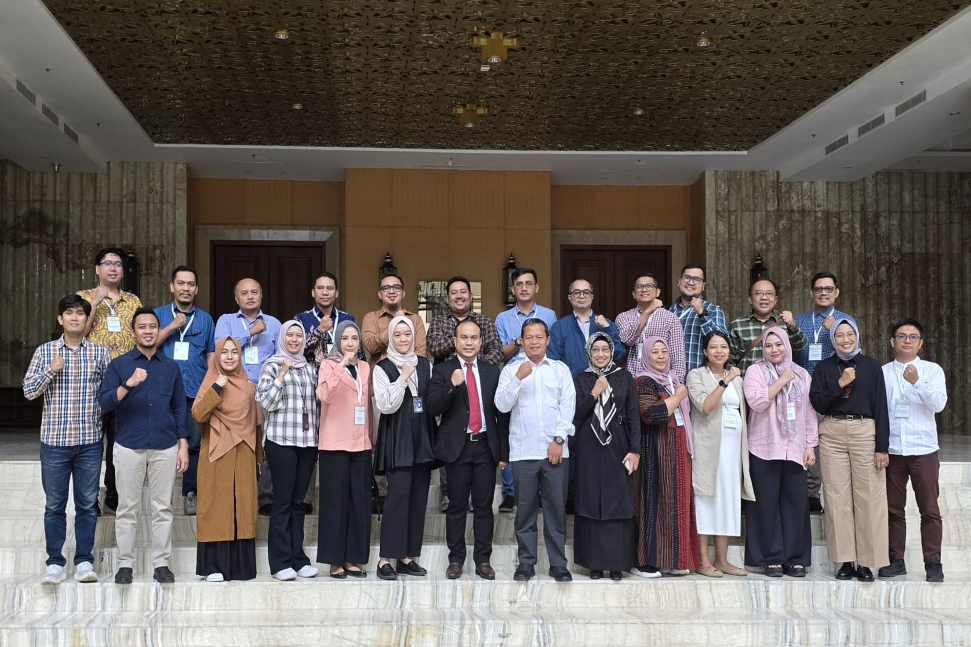 Tim AGS Consulting bersama peserta program perusahaan